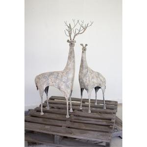 Sculptures de cerfs hauts et petits décoratifs avec un effet de peinture écaillée | Une paire de rennes en métal rustique pour un thème d'hiver confortable - Product Image 3