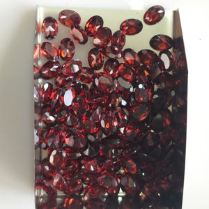 พลอยโกเมนสีแดงธรรมชาติ 7x5 มม. ทรงรี คุณภาพดีที่สุด สำหรับทำเครื่องประดับ - Product Image 3