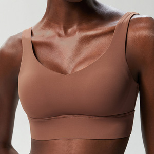 Débardeur de sport sans couture pour femme, personnalisé, en gros, anti-transpiration, avec soutien-gorge intégré, pour fitness, yoga et activités sportives - Product Image 2