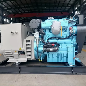 Moteur diesel marin refroidi par eau pour bateaux et navires, stock neuf - Product Image 1