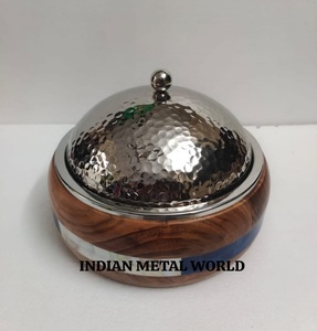 จานเสริฟและหม้อต้มอาหารดีไซน์ยอดเยี่ยมสลักกระดูกทำจากไม้และสเตนเลส - Product Image 2