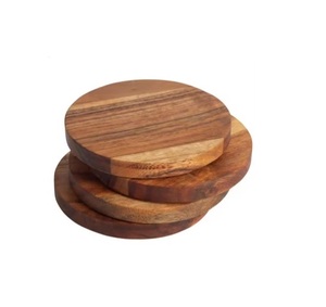 Ensemble de sous-verres en bois de qualité supérieure, durables, de conception élégante, design côtier, sous-verres en noyer, forme carrée, luxe - Product Image 2