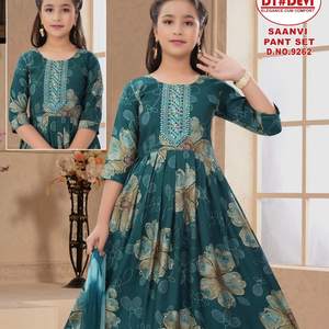 Ropa de colección para niños con estampado de rayón indio y pakistaní para niñas y niños de todas las edades - Product Image 1