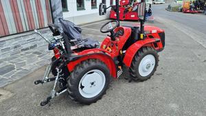 Free Shipping Antonios Carraros Tigre 3800 X-MAS 25.7 HP 1.05 Ton 4WD Compact Utility Tractor EPA/CE Approved - Product Image 6