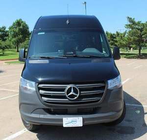 Mercedes Sprinter 2500 170 2024, Furgoneta de Pasajeros con Techo Alto, Tracción Trasera, Diésel, Volante a la Izquierda, Tapicería Oscura, R17 - Product Image 1