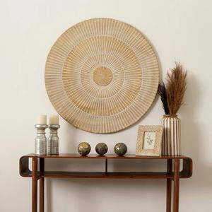 Decoración de Pared de Madera Tallada a Mano con Forma de Rueda Redonda - 36 Pulgadas - Product Image 1