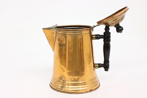 Théière et cafetière en cuivre massif moderne Hôtel Restaurant Ustensiles de cuisine pour la maison Fabriqué en Inde Vente en gros Vente chaude en 2023 - Product Image 3