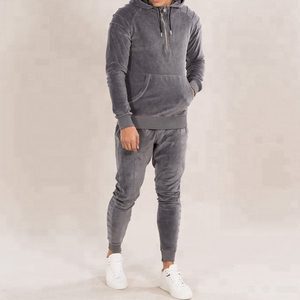 Conjunto de chándal con capucha transpirable personalizado de primera calidad 100% algodón ropa deportiva logotipos impresos cómodo invierno adecuado fabricante OEM - Product Image 1