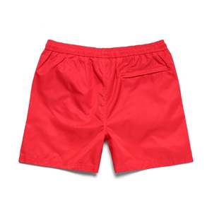 Shorts en nylon pour hommes, couleur rouge, pour fitness, sport, entraînement, course à pied, shorts décontractés personnalisés pour hommes. - Product Image 2