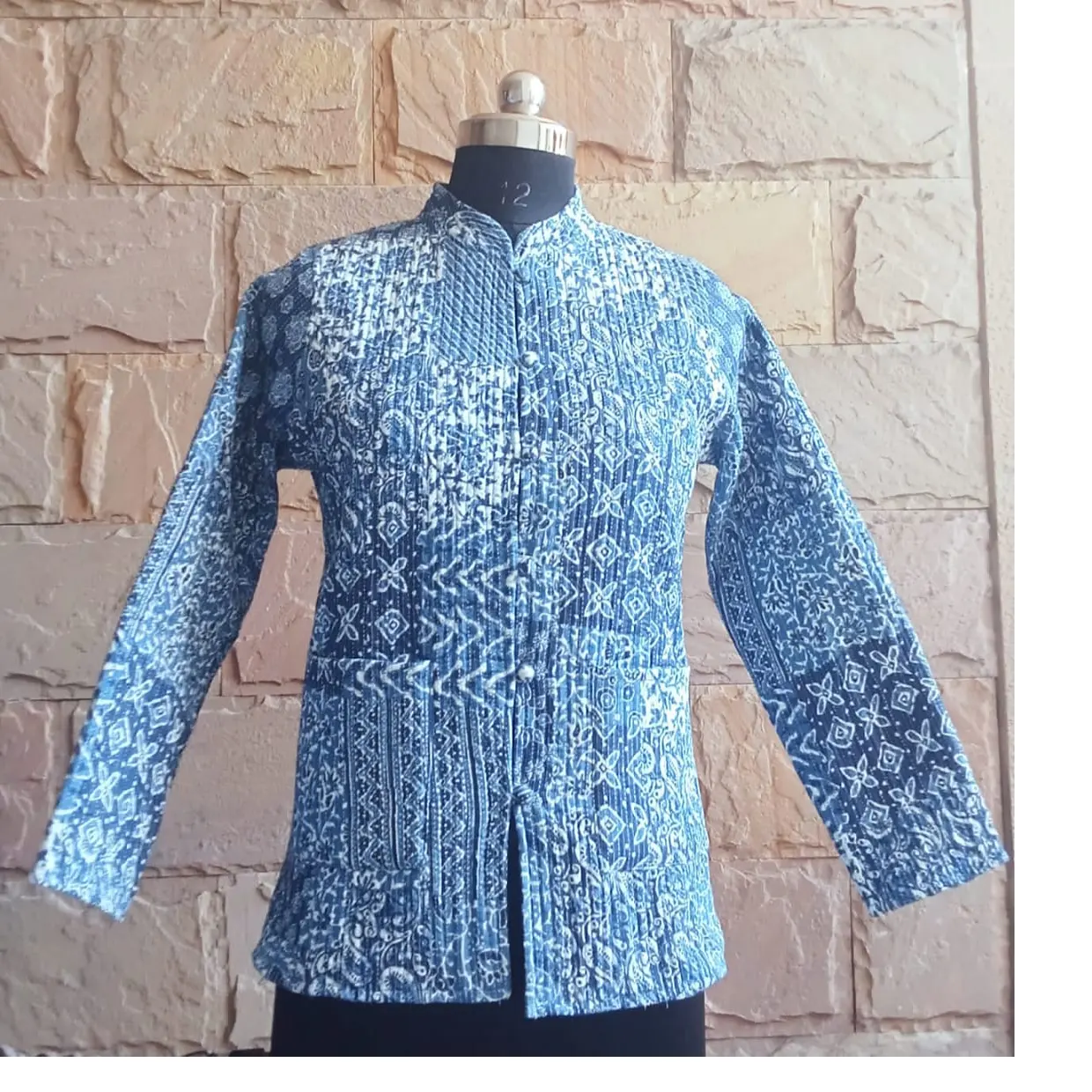 Na cor azul oceano manga Cheia reversíveis acolchoados casacos para mulheres de tecidos de puro algodão com bolso dentro e fora