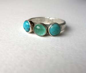 แหวนทองเหลืองหนาประดับพลอยผสมรับรองโดย IGI สไตล์วินเทจ งานแฮนด์เมด เหมาะสำหรับงานปาร์ตี้ ขายดีที่สุด - Product Image 3