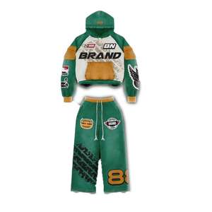 Nueva llegada de la marca personalizada Logo Chándal Sudadera con capucha de gran tamaño con pantalones de chándal acampanados Traje de colección de invierno de alta calidad con - Product Image 1