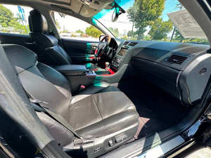 Voiture d'occasion de qualité abordable, Le-x-us GS 45-0h 2010, conduite à gauche - Product Image 2