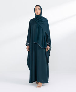 Abayas en satin de polyester de haute qualité avec manches larges, logo et design personnalisés, taille personnalisée, anti-rides, pour femmes musulmanes - Product Image 1