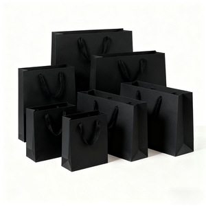 Op voorraad Luxe Zwarte Papieren Shoppertas met Aangepast Logo Lage Minimum Bestelhoeveelheid voor Promotie, Cadeau & Retail Gebruik - Product Image 2