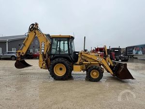 รถตักล้อยางมือสอง ปี 2024 ยี่ห้อ John Deere รุ่น 410K พร้อมปั๊ม MOOG รับน้ำหนักได้ 200 ตัน เครื่องยนต์ Kubota เกียร์ประสิทธิภาพสูง ขาย - Product Image 5