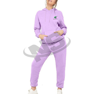 Conjunto Deportivo de Alta Calidad para Mujer, Sudadera con Capucha y Pantalones Deportivos de Algodón Personalizados, Estilo Premium, Conjunto Deportivo de Dos Piezas para Invierno - Product Image 4