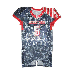 Camiseta de fútbol americano Premium, uniforme de fútbol personalizado de estilo profesional, tela transpirable, sublimación corta hecha en Pakistán para escuelas - Product Image 3