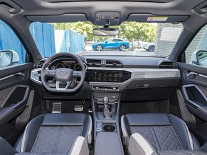 <span class=keywords><strong>Nouveau</strong></span> pour <span class=keywords><strong>Q3</strong></span> Édition 45e Anniversaire 35TFSI 1.5T 160HP L4 SUV 5 portes 5 places Toit ouvrant panoramique Conduite à gauche Directement de l'usine - Product Image 4