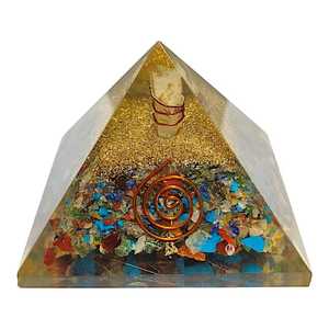 Meilleure Qualité Cristaux Naturels Multi Mix Pierre Puces Agate Énergie Orgone Pyramide Mélange Cristal Orgonite Pyramide À Vendre - Product Image 2