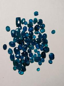 Cabujón de apatita azul neón natural, piedra suelta para hacer joyas, lote al por mayor de formas mixtas - Product Image 2