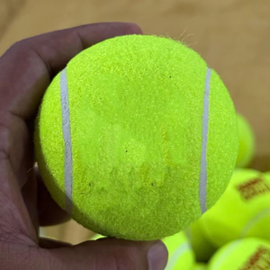 ลูกเทนนิสชายหาดสำหรับการฝึกแบบมืออาชีพลูกเทนนิสยางทนทานมีแรงดันเส้นผ่าศูนย์กลาง66มม. การเด้งดึ๋งที่สอดคล้องกันสำหรับใช้ในกีฬา - Product Image 1