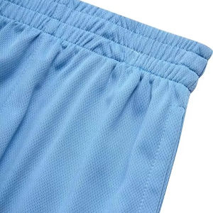 Pantalones Cortos Deportivos Ligeros para Hombre, de Tela Peinada, con Estampado Sólido, Secado Rápido, Bolsillos con Cierre, Estilo Casual, Impresión por Sublimación - Product Image 2