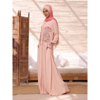 T-shirt Modeste pour Femmes Musulmanes de Dubaï, Style Urbain, Broderie Longue, Tricot Uni, 100% Polyester, Séchage Rapide, Vente en Gros pour l'Aïd