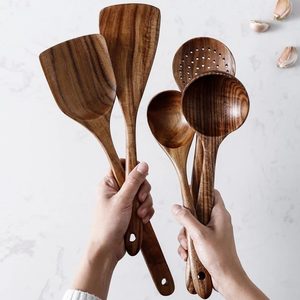 Ensemble d'ustensiles de cuisine en bois de teck naturel 9 pièces avec logo personnalisé OEM - Product Image 1