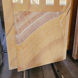 Dalles de marbre onyx de luxe en rouge et beige pour salles de bain et salons - Product Image 3