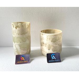 Vases à fleurs en résine à motif tourbillon ivoire très demandés, dernier design, pots à fleurs en résine écologiques, décoration de table artisanale, vase en résine - Product Image 1