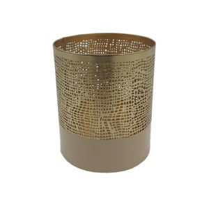 Lanterne en fer blanc moderne et impressionnante pour la décoration de la maison et l'éclairage de Noël, suspendue, faite à la main - Product Image 4