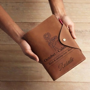 Luxe élégant nouveau beau cadeau de Journal d'entraîneur de danse en cuir personnalisé pour ballet et danseur enseignants cahier de chorégraphe - Product Image 6