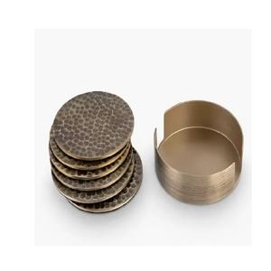 Hermoso posavasos de metal de dos tonos de latón y cobre, nueva colección para hotel, restaurante, oficina, hecho en India, uso de tapete de mesa - Product Image 1