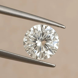 Exclusivo Diamante Cultivado en Laboratorio de Corte Redondo de 0.70 Quilates, Color D-E-F, Claridad VVS-VS, Certificado IGI, Piedra Suelta RUDRA JEWLS RJ-106 Rellena - Product Image 1