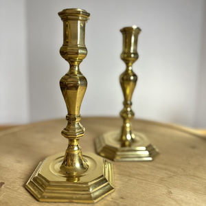 Bougeoirs en métal élégants et attrayants avec forme unique et bougeoir de taille personnalisée pour la décoration intérieure de maison et de mariage par HHO - Product Image 6