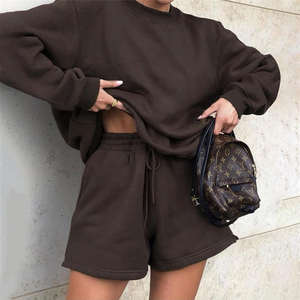 ชุดเสื้อมีฮู้ดทรงโอเวอร์ไซส์สำหรับผู้หญิงชุดวิ่งออกกำลังกายขาสั้นมีฮู้ดแขนยาวสองชิ้นโลโก้ออกแบบได้ตามต้องการ - Product Image 5