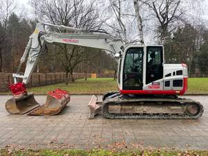 Excavatrice sur chenilles d'occasion Takeuchi TB2150 en bon état, matériel de construction, moteur d'occasion, composant principal, 3000 kg disponible - Product Image 4