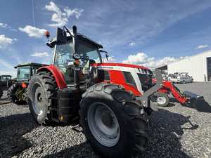 2025 Massey Ferguson 6S.155 4x4 Tractor agrícola Premium de potencia de rango medio con motor de eficiencia inteligente y bomba como componentes principales - Product Image 3