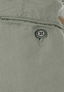 Short chino en coton personnalisé pour hommes, devant plat avec multi-poches, coupe classique, marque 100% coton, vente en gros - Product Image 3