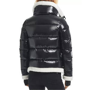 Chaqueta Acolchada con Capucha para Mujer, Otoño/Invierno 2025, de Alta Calidad, con Diseño Acolchado y Logotipo Personalizable, Precio al por Mayor - Product Image 3