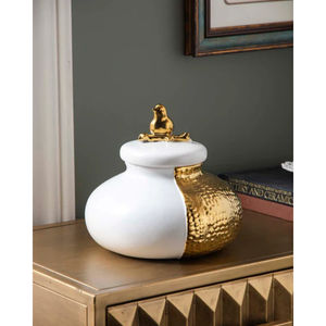 Jarrón Decorativo de Jengibre de Diseño Antiguo en Dorado, Jarrón de Jengibre de Metal de Alta Calidad con Diseño Martillado, el Mejor Accesorio de Cocina en Venta - Product Image 3