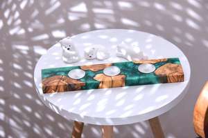 Portavelas Minimalista de Resina y Madera Natural con Vela de Cera para Decoración Moderna del Hogar - Product Image 6