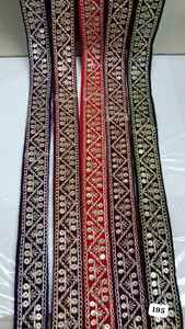 Lacets brodés floraux sur mesure de sept couleurs dans des motifs ethniques à des fins diverses dans des couleurs vives et éclatantes. - Product Image 3