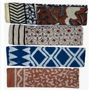 Cheap Custom 100% Organic Cotton <b>square</b> Bandana <b>Scarf</b> Fashion Manufacturer Printed Design Other <b>Scarves</b> - Product Image 1