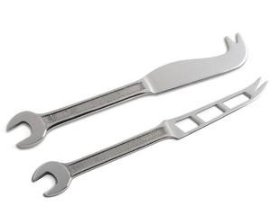 Silver Stainless Steel Wrench Design Handle 2-Pieces <b>Cheese</b> <b>Knife</b> <b>Set</b> for Restaurant Hotel Home Usage From India - Product Image 4