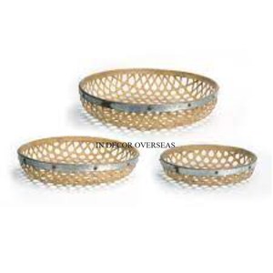 ชุดถาดรองอาหารทรงกลมทำจากหวายโลหะขัดเงาสีเงิน3ชิ้น - Product Image 1