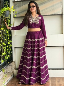 Ropa ocasional Rayón con bordado de codificación Lehenga Choli Mujer Moda Fabricante y proveedor de India - Product Image 2