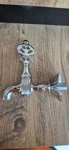 Grifo Moderno de Latón con Doble Manija, Motivos Otomanos, Elegancia, Durabilidad, Fácil Limpieza, Soluciones de Diseño Gráfico Turco, Asistencia Técnica en Línea - Product Image 2