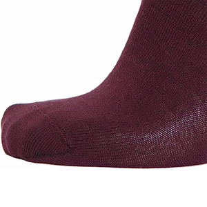 Calcetines de agarre de algodón cómodos hechos en Pakistán, ropa deportiva sostenible para adultos, diseño de logotipo personalizable, calcetines personalizados para hombres OEM - Product Image 6